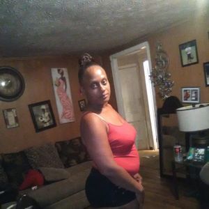 Meet your Posher, Victoria